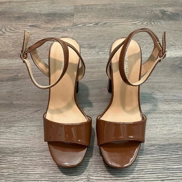 Windsor Elegant Brown Platform Heels - Picture 4 of 9